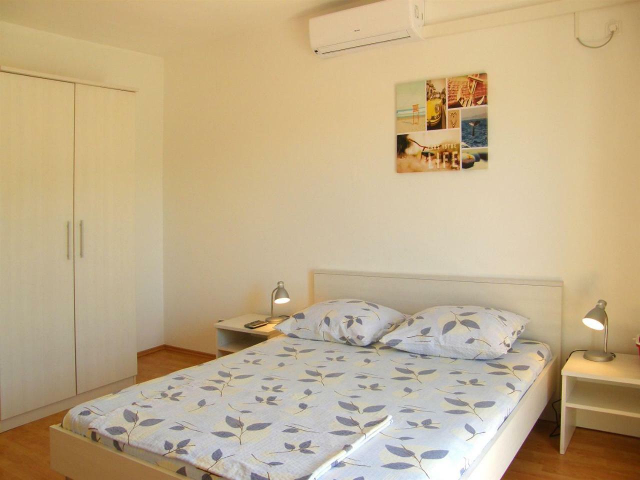 Apartments Dijo Primošten Стая снимка